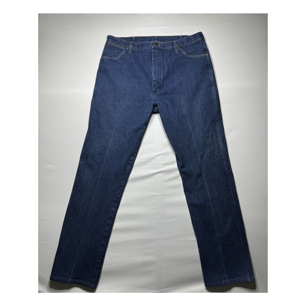 Wrangler 13MWZ Men's Regular Fit Straight Leg Western Blue Jeans - Size 40x31.5*